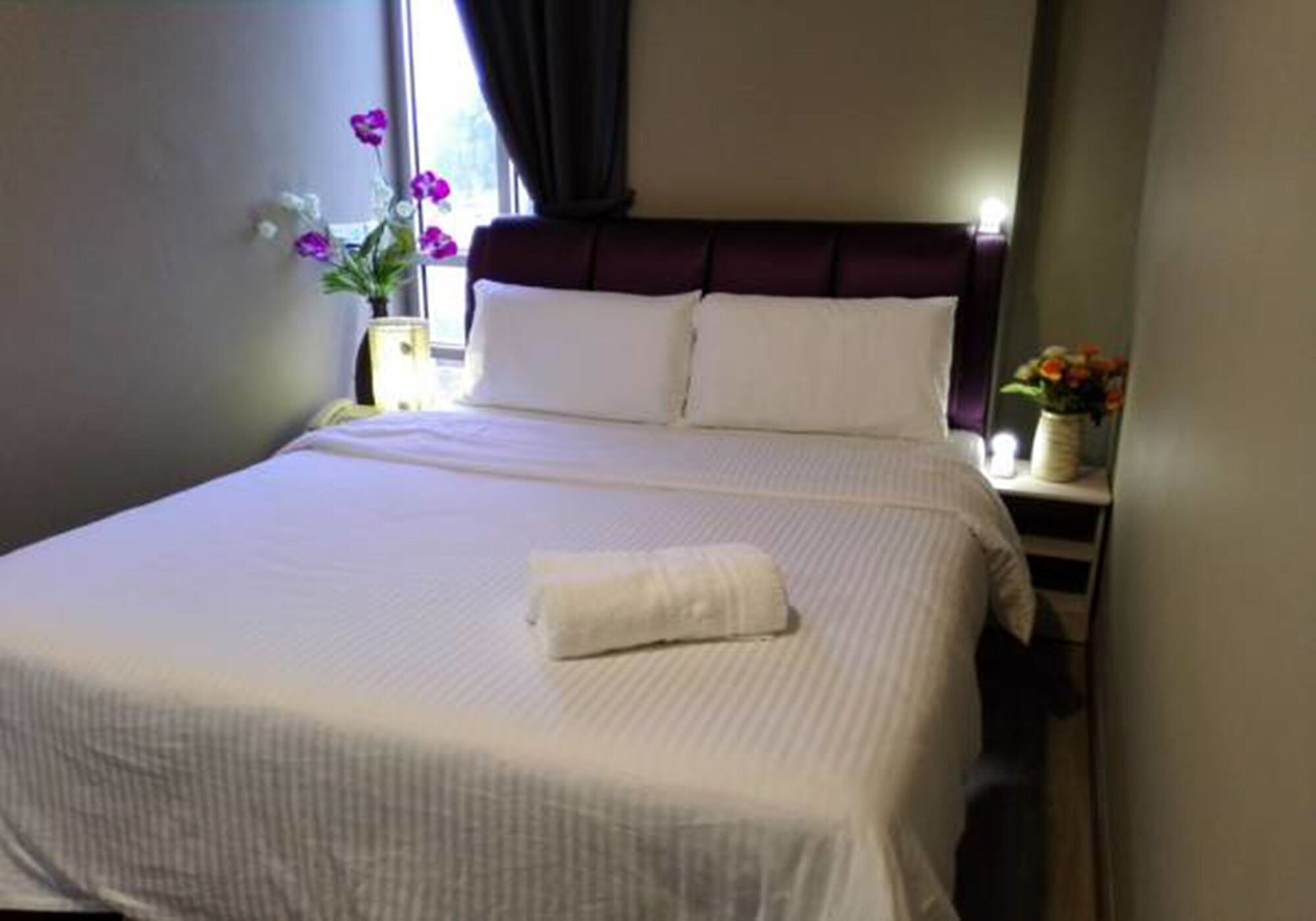Oyo 90231 Hotel By The Park Plt Johor Bahru Exterior foto
